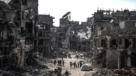 Gaza devastada por bombardeos de Israel antes de la paz firmada en octubre.