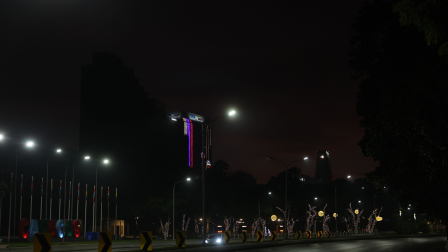 Vista de las calles de Caracas sin luz este sábado tras haberse registrado varias detonaciones y explosiones en la madrugada.