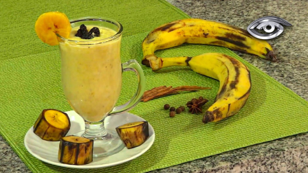 Dulces nacidos en conventos, hogares y fiestas del calendario vuelven a la mesa como relatos comestibles de la cocina ecuatoriana. Un recorrido tentador por postres ecuatorianos que sobreviven al tiempo gracias a manos pacientes y a un país orgullosamente goloso.