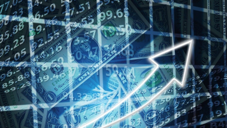 Riesgo país a la baja y reservas internacionales al alza en Ecuador