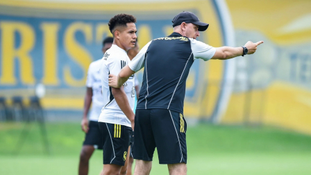 Jesús Pretell se despidió de Sporting Cristal y es anuciado en LDU de Quito