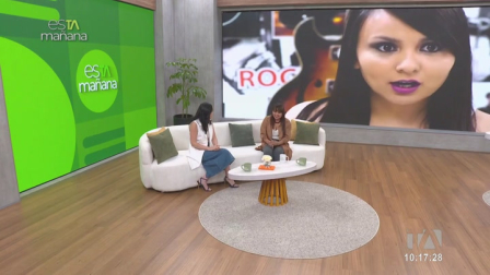 Nataly Valencia, actriz ecuatoriana, cometó sobre su relación amorosa y su carrera profesional con el director de cine Jorge Ulloa.