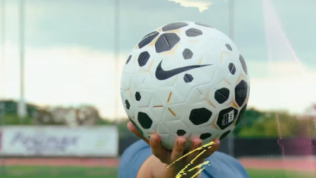 El nuevo balón con el que se jugará el campeonato nacional de fútbol 2026.
