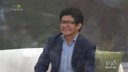 Rolando Vera, exatleta ecuatoriano, nos cuenta anécdotas de sus participaciones en competencias internacioles, donde dejó huella  y el nombre de Ecuador en alto.