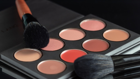 Los cosméticos son los mayores productos de importación no petrolera desde Colombia a Ecuador