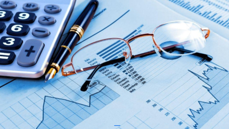 La balanza comercial es un registro económico que mide la diferencia entre el valor de las exportaciones e importaciones