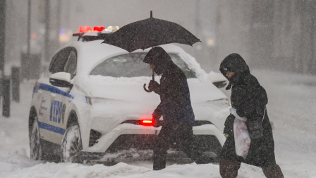 Una gran tormenta de hielo y nieve ha afectado a dos tercios de la geografía estadounidense