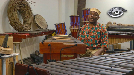 Su música sigue viva en la memoria y en la enseñanza. Patrimonio Inmaterial de la Humanidad, la marimba concentra un legado que pasa de manos y de oídos, desde los constructores y músicos tradicionales hasta las aulas universitarias.