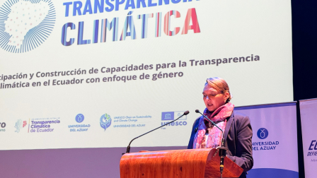 La estrategia se presentó en Quito y busca integrar la política de genero en la estrategia climática.