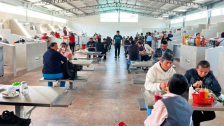 El mercado de Santa Clara es uno de los más antiguos de la capital, con 75 años de trayectoria.