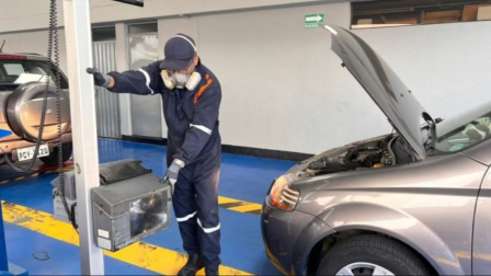 La matriculación vehicular de autos nuevos se retomará en Quito y Guayaquil.
