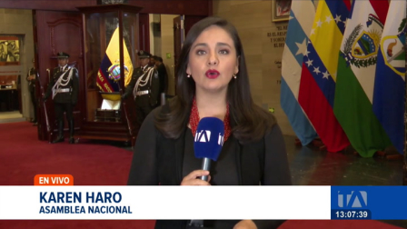 Mientras el correísmo denuncia una supuesta retaliación política, el oficialismo sostiene que el futuro del alcalde está en manos de la justicia. Un reportaje de Karen Haro