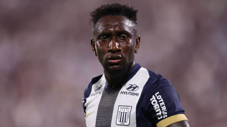 El jugador ecuatoriano Eryc Castillo fue víctima de comentarios racistas de un periodista