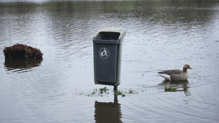 Las fuertes lluvias inundan las carreteras entre Dax y Tartas en el sur de Francia