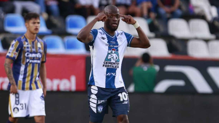 El delantero ecuatoriano Enner Valencia volvió a jugar después de tres meses