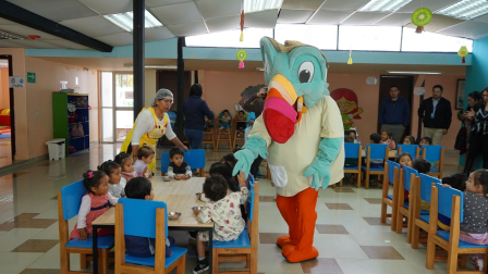 Ecuador arranca campaña de vacunación contra el sarampion