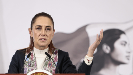 La presidenta de México, Claudia Sheinbaum, habla en una rueda de prensa este miércoles, en el Palacio Nacional de Ciudad de México (México).