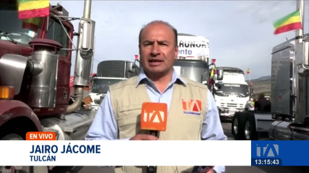 El sector del transporte pesado realiza una caravana motorizada para exigir el fin de la 'guerra comercial' y soluciones inmediatas para el comercio fronterizo.