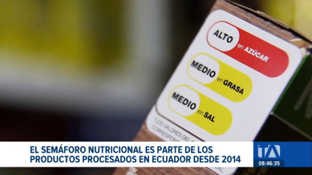 Más de una década de su implementación, cifras oficiales confirman que el etiquetado influye directamente en las decisiones de compra de los ecuatorianos. Un reportaje de Camila Guevara
