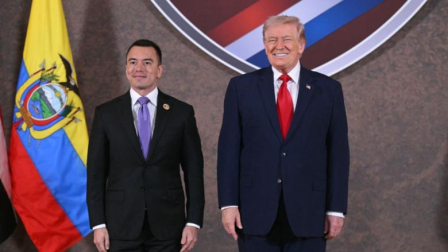Noboa y Donald Trump en la cumbre Escudo de las Américas, en Miami.