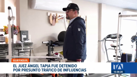 El magistrado, quien liberó hace meses a un socio del narcotraficante Jezdimir Srdan, enfrentará cargos tras un operativo ejecutado en Guayaquil. Un reportaje de Bernarda Cevallos