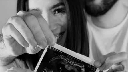 La periodista Dayanna Monroy anuncia su primer embarazo.