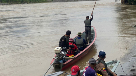 Se realiza labores de búsqueda del segundo militar ecuatoriano que está desaparecido.