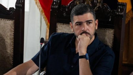 Aquiles Alvarez recibe nueva orden de prisión preventiva por manipulación de grillete