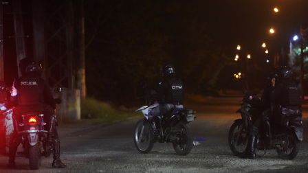 El toque de queda rige en cuatro provincias de Ecuador desde el 15 de marzo.