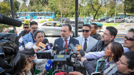 El alcalde de Quito, Pabel Muñoz, acudió este martes 24 de marzo del 2026 a las instalaciones de la Fiscalía General del Estado.