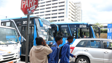 Dirigentes de las operadoras de transporte de Quito, solicitan subsidio ante la crisis del sector.