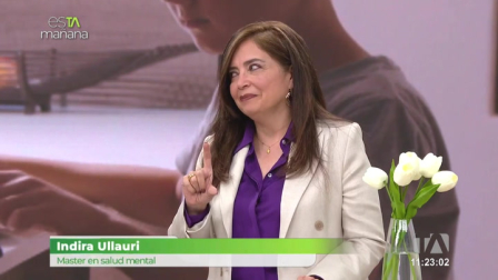 Indira Ullauri, experta en salud mental, nos motivó a darnos un respiro del mundo digital y para evitar vivir entre algoritmos.