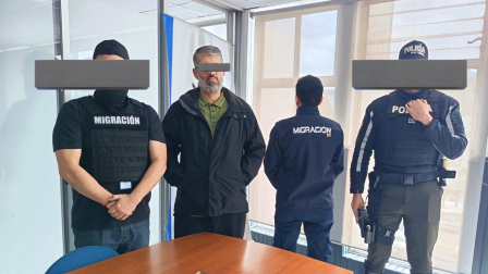 Un supuesto clérigo iraní fue detenido en Quito este miércoles 25 de marzo del 2025, según el ministro del Interior John Reimberg.
