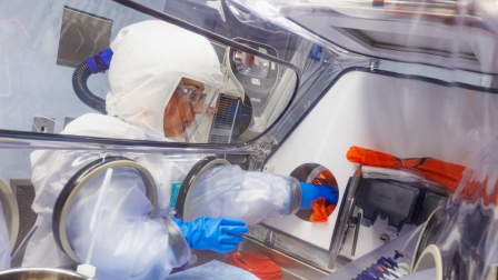 Imagen del primer laboratorio de alta bioseguridad biológica BSL-4 de España, de GSK