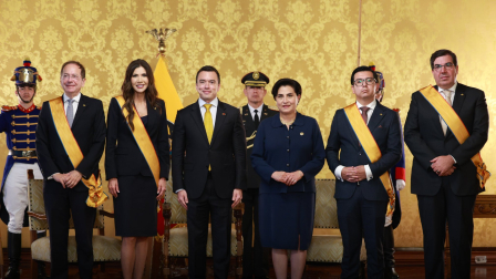 Condecoración a Kristi Noem en el Palacio de Carondelet