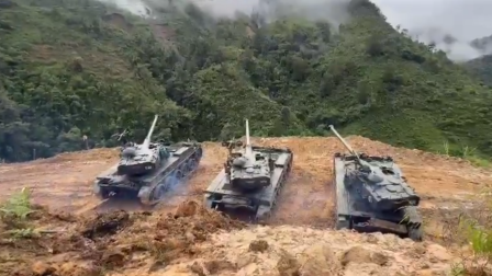 Ejército utiliza armamento combinado en operación en Tulcán