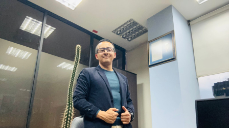 Bolívar Erazo se desempeñó como Director Ejecutivo del Instituto Nacional de Meteorología e Hidrología (Inamhi) hasta el 27 de marzo de 2026.