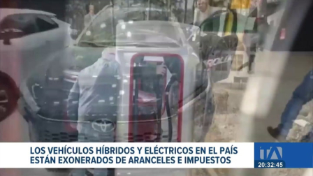 Pese a los acuerdos comerciales y reducción de aranceles, las cargas tributarias internas mantienen los precios de los automotores en alto. Un reportaje de Bernarda Cevallos