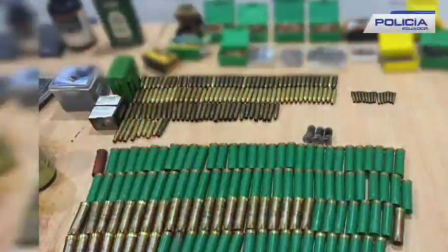 Captura del video que la Policía Nacional publicó tras el operativo en Durán, luego de identificar un inmueble que servía como arsenal de la banda delictiva 'Latin Kings'.