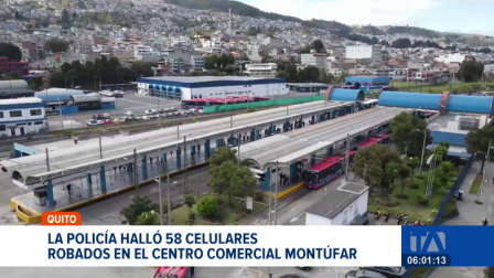 La Policía intervino el C.C. Montúfar logrando la incautación de dispositivos de dudosa procedencia y la detención de tres personas. Un reportaje de Brigette Mancheno