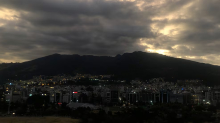 Un repentino corte de luz sorpendió a varios sectores de Quito este martes 31 de marzo de 2026.