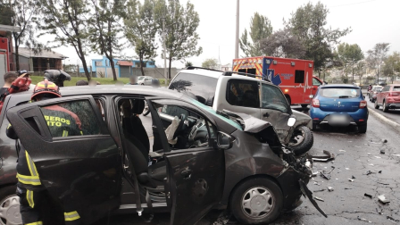 Un choque múltiple se registró este domingo 5 de abril del 2026