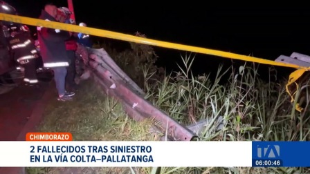 Un accidente de tránsito entre un bus y un camión provocó que la unidad de trasporte cayera a un barranco. Equipos de rescate trabajaron en la zona. Un reportaje de Mercedes Chávez