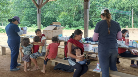 El Ministerio de Salud brindó atención en Taisha ante alerta sanitaria