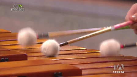 Juan Carlos Chávez, músico ecuatoriano, nos brinda un show de marimba y nos contó datos de este instrumento que mueve la bomba del Ecuador.