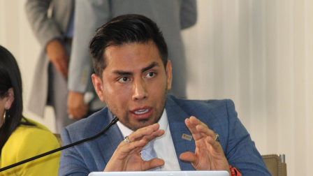 Imagen del entonces juez Christian Quito en una reunión con el presidente de la Judicatura, Wilman Terán, el 9 de junio de 2023.