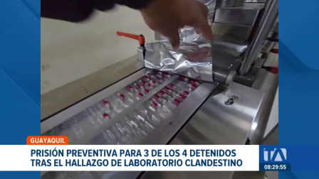 Se dictó prisión preventiva para tres implicados del laboratorio ilegal en Guayaquil. Se investiga si los medicamentos fueron distribuidos a hospitales. Un reportaje de Catalina García