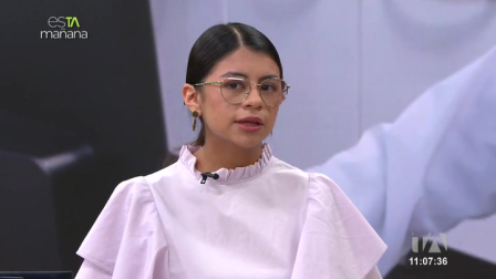 La estudiante de ingeniería, Alejandra Cevallos, nos contó por qué la cáscara de los camarones se puede utilizar para hacer productos sustentables.