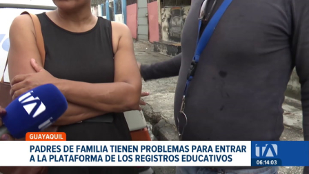 A menos de tres semanas para el inicio de clases, la intermitencia en la plataforma impide la matriculación de los estudiantes del sistema fiscal. Un reportaje de Jazmín Solís