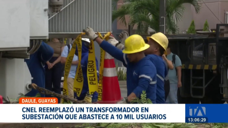 La intervención beneficia a 10 mil usuarios en el cantón Daule; la entidad estatal reemplazo el equipo y no requirió la suspensión del suministro eléctrico. Un reportaje de Astrid Singre